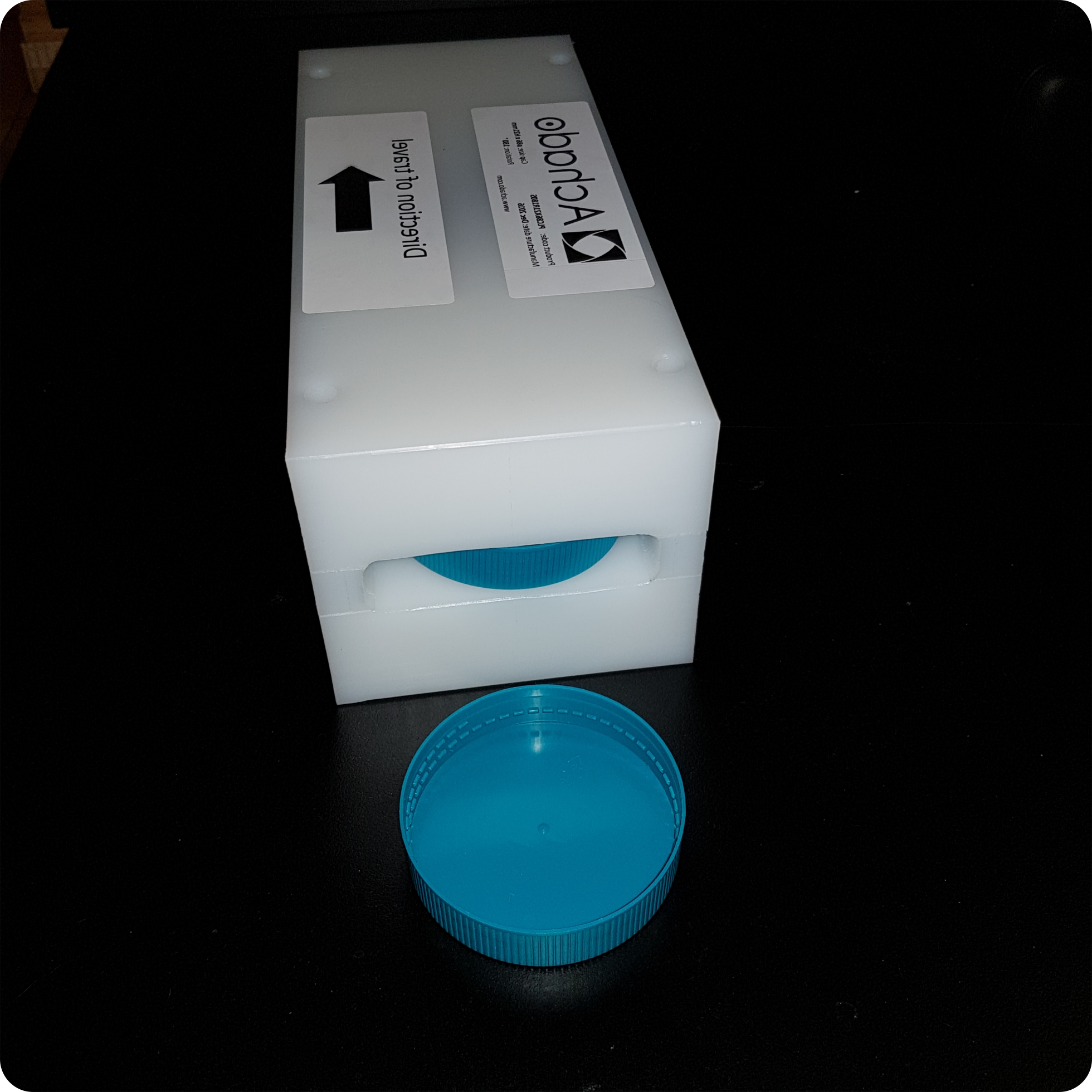 Achado's custom made bottle cap flipper